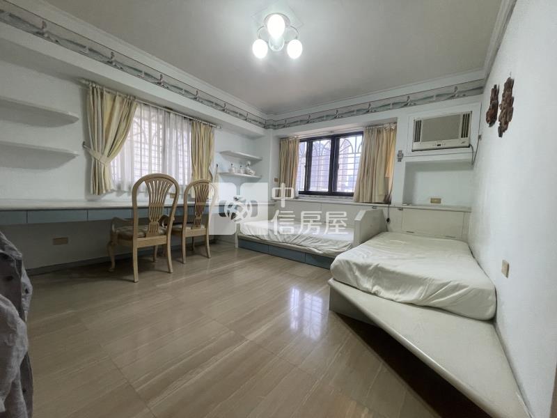 文化中心~四維國小雙平車華廈房屋室內格局與周邊環境