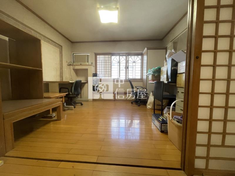 文化中心~四維國小雙平車華廈房屋室內格局與周邊環境