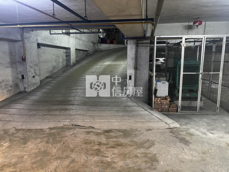 文化中心~四維國小雙平車華廈房屋室內格局與周邊環境