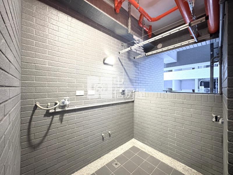 6962御景莊園三房平車房屋室內格局與周邊環境