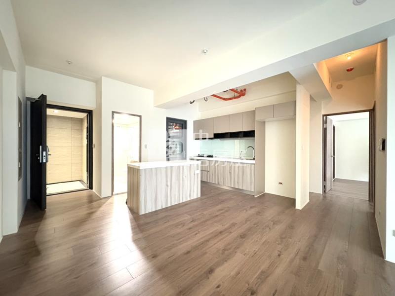 6962御景莊園三房平車房屋室內格局與周邊環境