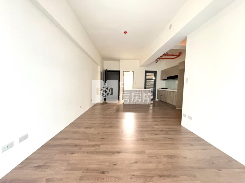 6962御景莊園三房平車房屋室內格局與周邊環境