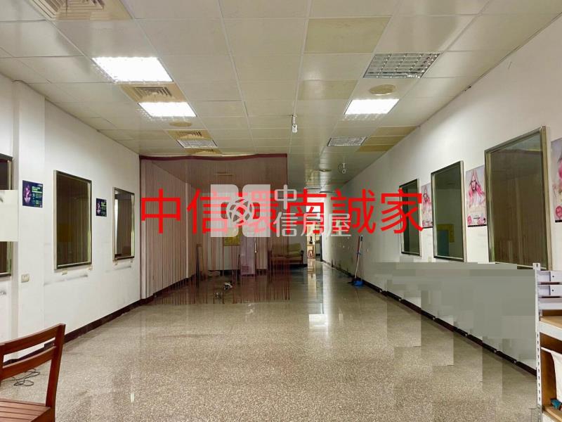 健行商圈電梯透天店面房屋室內格局與周邊環境