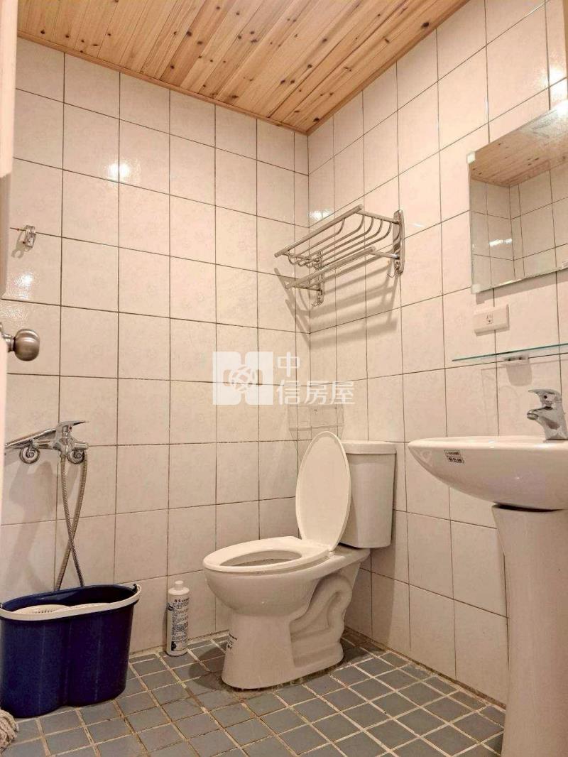 鎮南國小高樓層華廈房屋室內格局與周邊環境