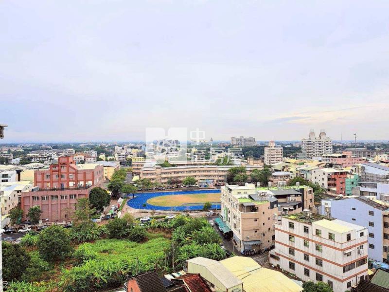 鎮南國小高樓層華廈房屋室內格局與周邊環境