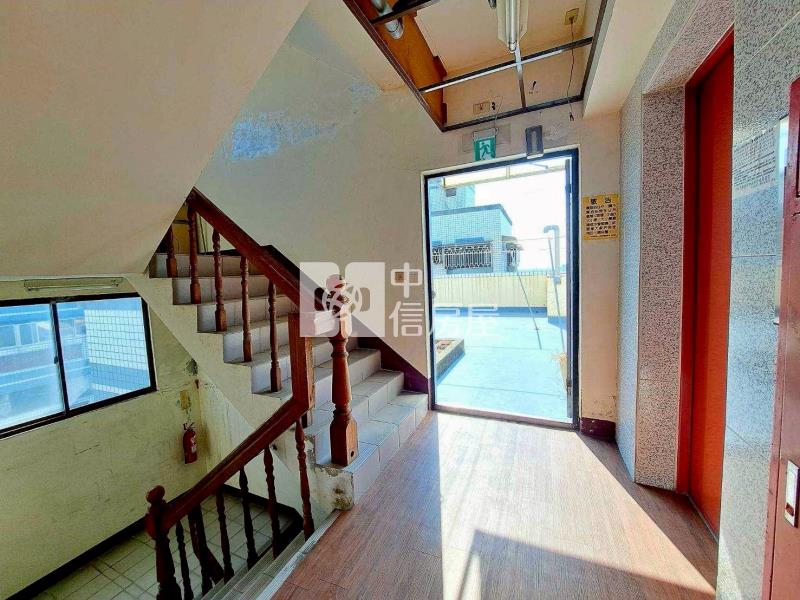 鎮南國小高樓層華廈房屋室內格局與周邊環境