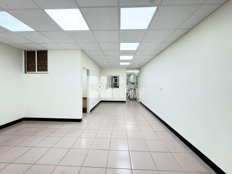 【奔馳】中平區一樓公寓住辦房屋室內格局與周邊環境