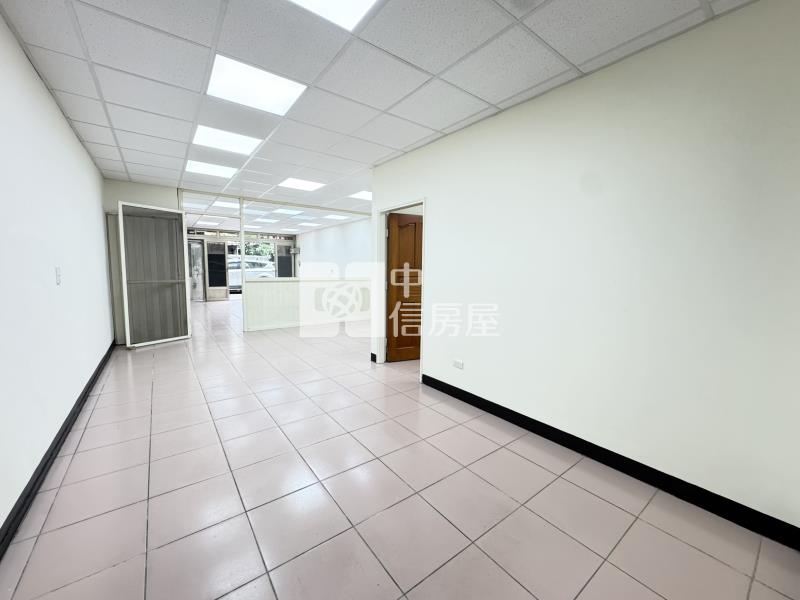 【奔馳】中平區一樓公寓住辦房屋室內格局與周邊環境