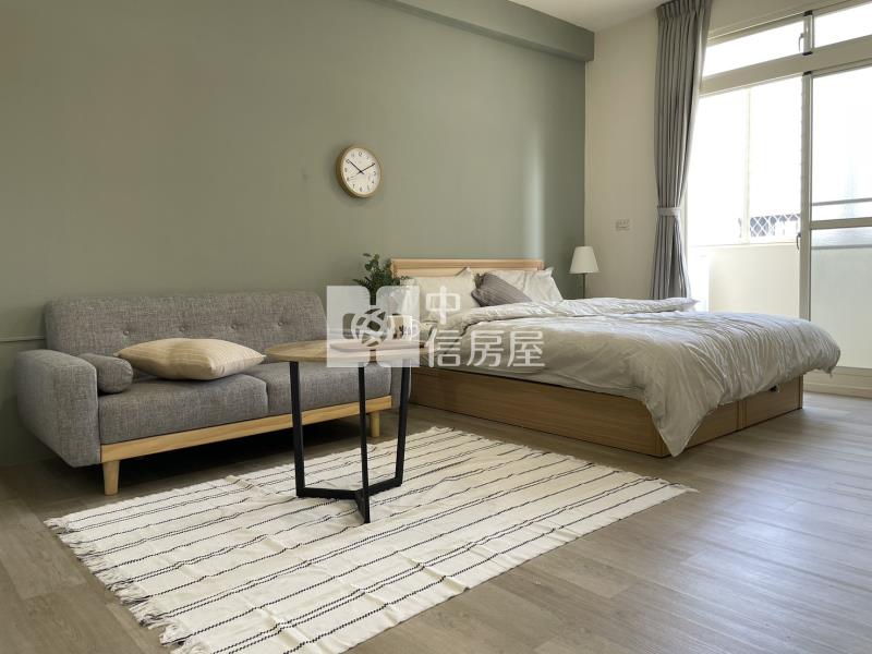 中央公園7%收租12套房電梯華廈房屋室內格局與周邊環境