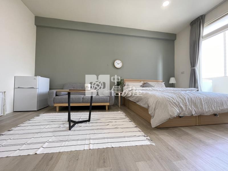 中央公園7%收租12套房電梯華廈房屋室內格局與周邊環境