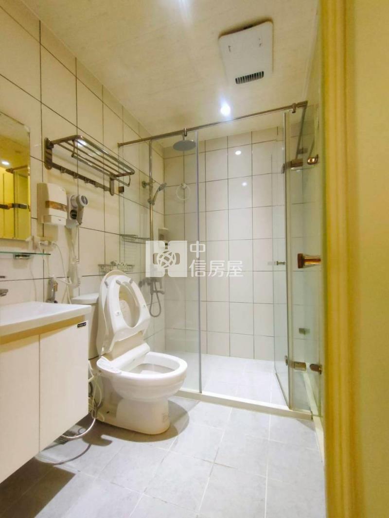 A22中壢夜市旁電梯透店房屋室內格局與周邊環境