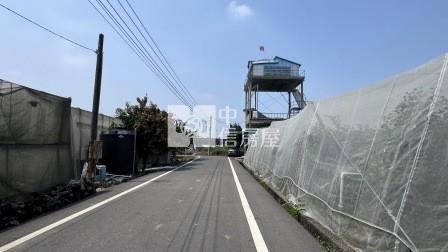 高雄土地-岡山嘉華產業區超值方正農地房屋室內格局與周邊環境