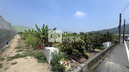 高雄土地-岡山嘉華產業區超值方正農地房屋室內格局與周邊環境