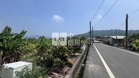 高雄土地-岡山嘉華產業區超值方正農地房屋室內格局與周邊環境