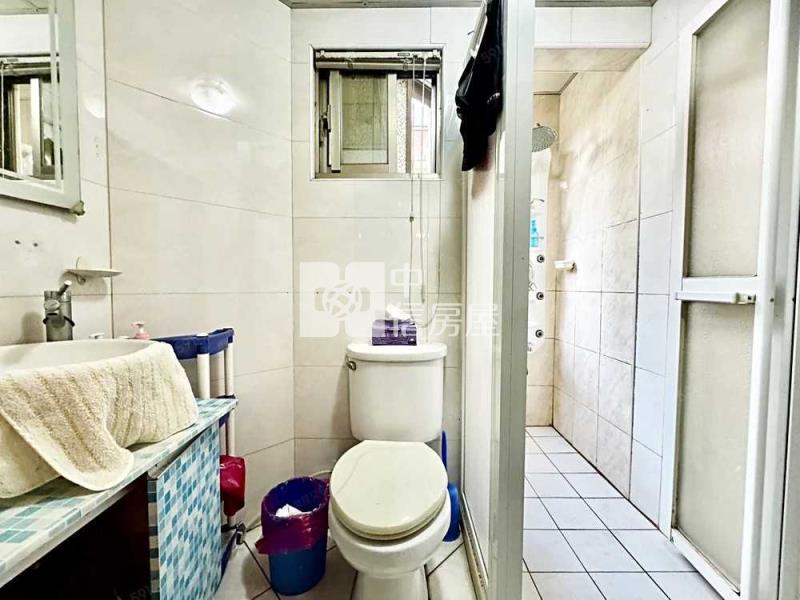 內壢站前-吉利二街邊間透天房屋室內格局與周邊環境