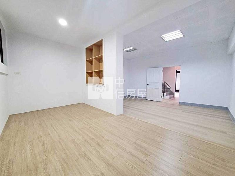 平鎮大潤發透天 台北商專房屋室內格局與周邊環境