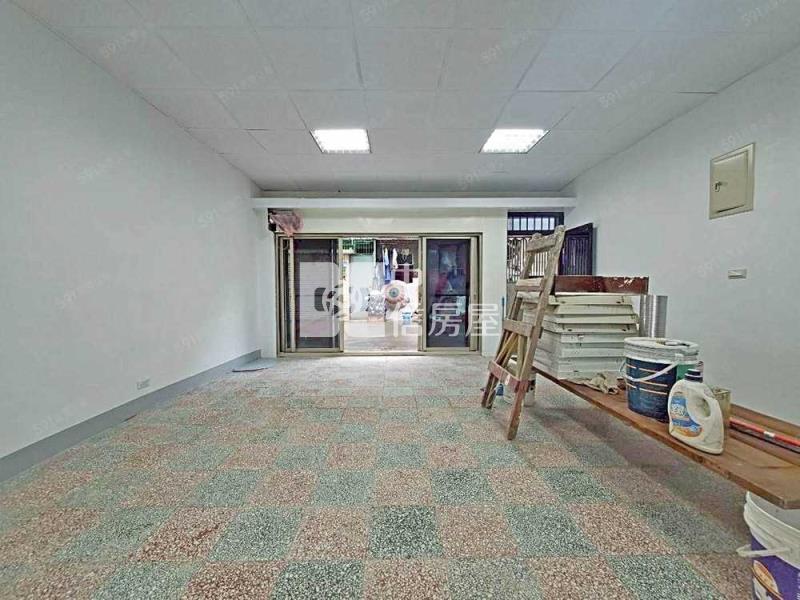 平鎮大潤發透天 台北商專房屋室內格局與周邊環境