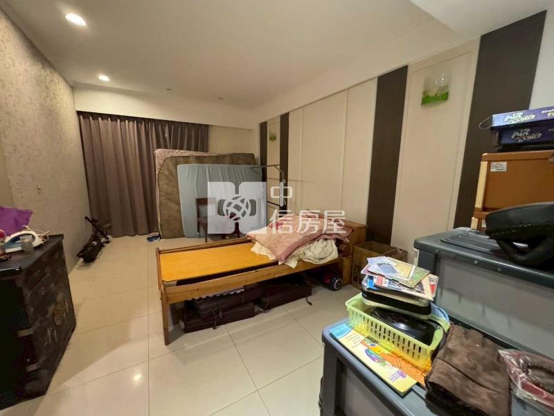 萬能科大電梯別墅房屋室內格局與周邊環境