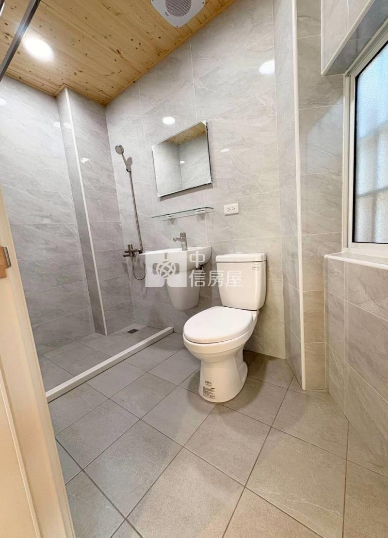 北區公園路免700萬全新整修透天房屋室內格局與周邊環境