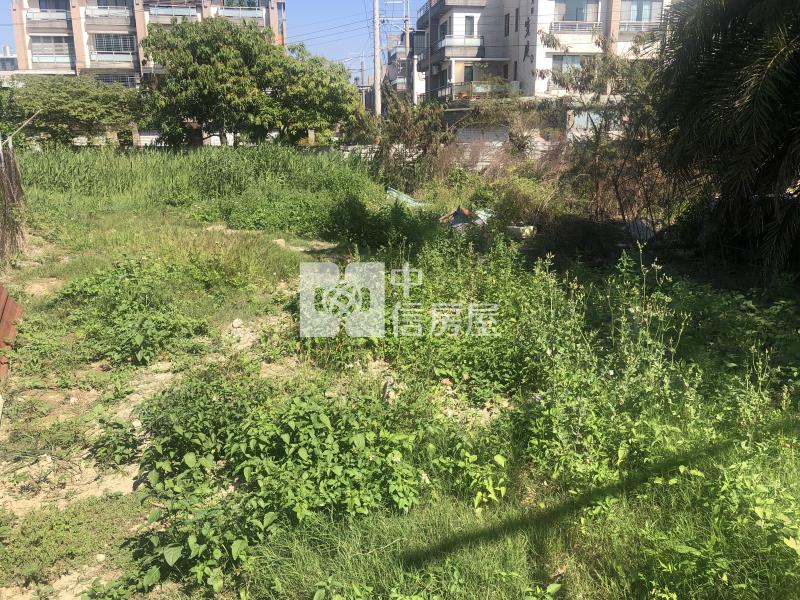 安南雙面臨路建地房屋室內格局與周邊環境