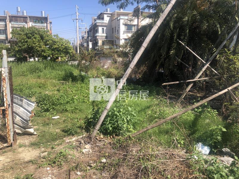 安南雙面臨路建地房屋室內格局與周邊環境