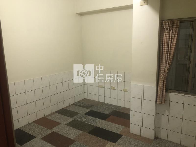 明清二街公園華廈房屋室內格局與周邊環境