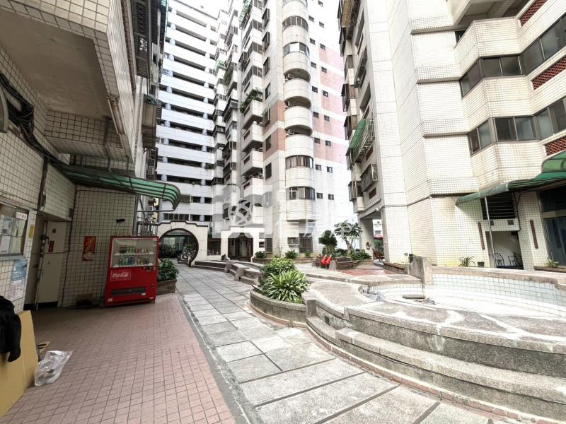 (南京大廈)工學商圈~溫馨裝潢4房美屋房屋室內格局與周邊環境