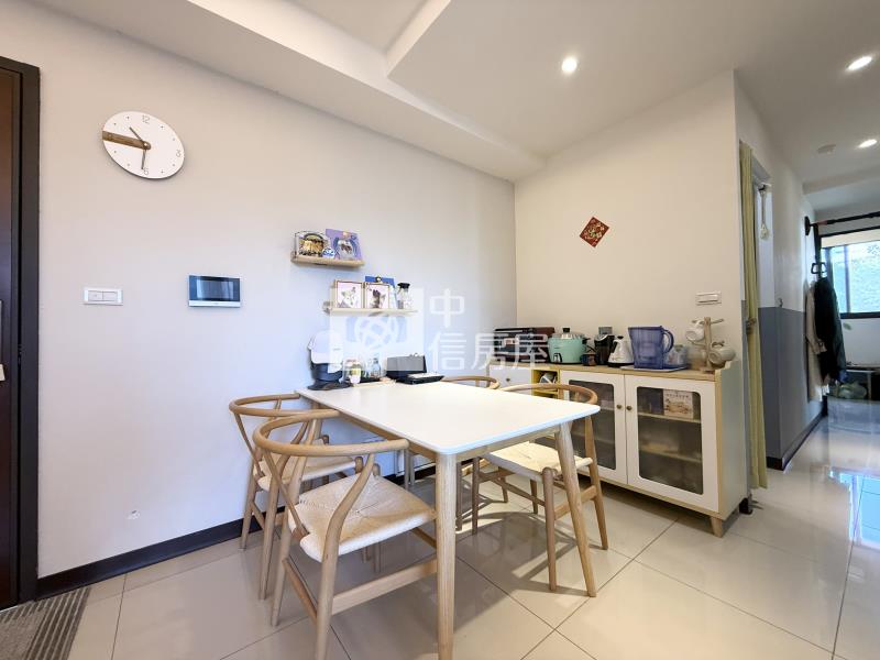 【神馬】【內壢長春】輕屋齡採光裝潢三房車房屋室內格局與周邊環境