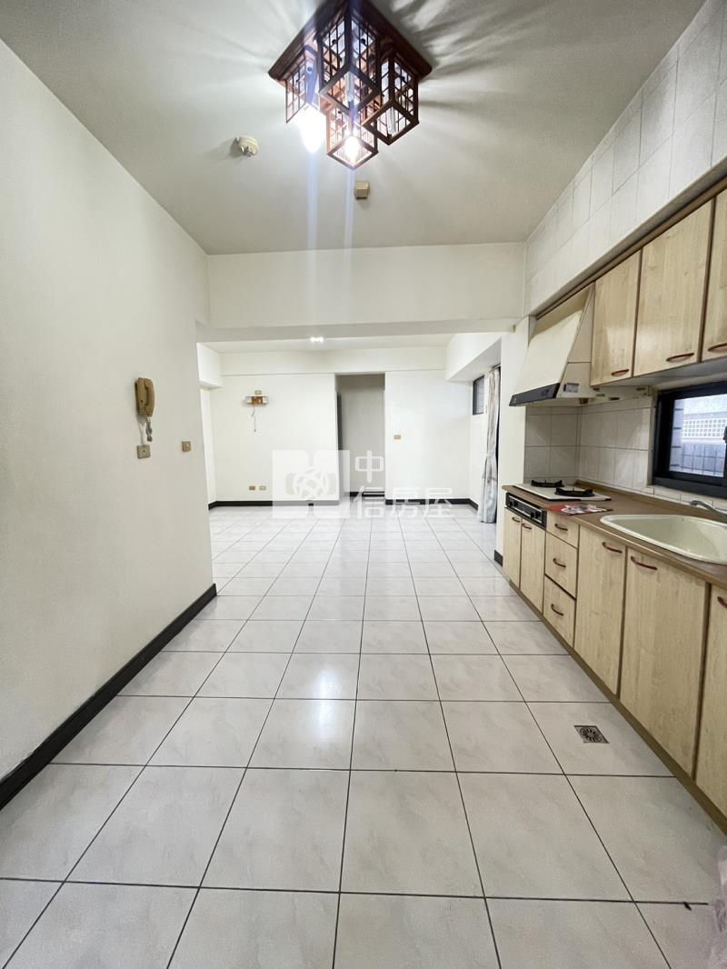 南苑豐樂双公園捷運宅房屋室內格局與周邊環境