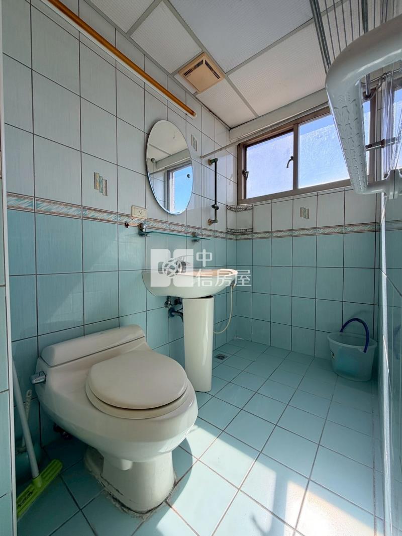 (宏全世界廣場)文心森林公園大墩明星學區~景觀3+1房美屋房屋室內格局與周邊環境