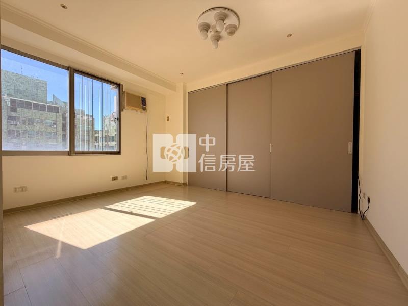 (宏全世界廣場)文心森林公園大墩明星學區~景觀3+1房美屋房屋室內格局與周邊環境