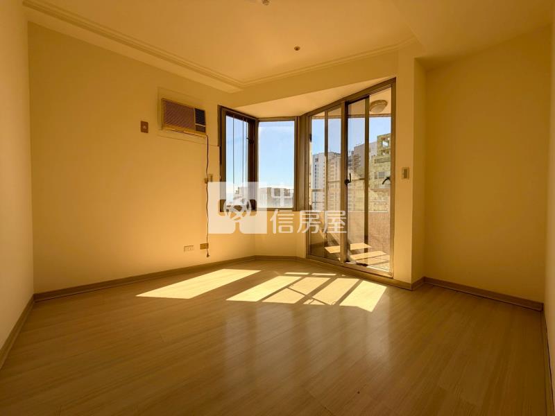 (宏全世界廣場)文心森林公園大墩明星學區~景觀3+1房美屋房屋室內格局與周邊環境