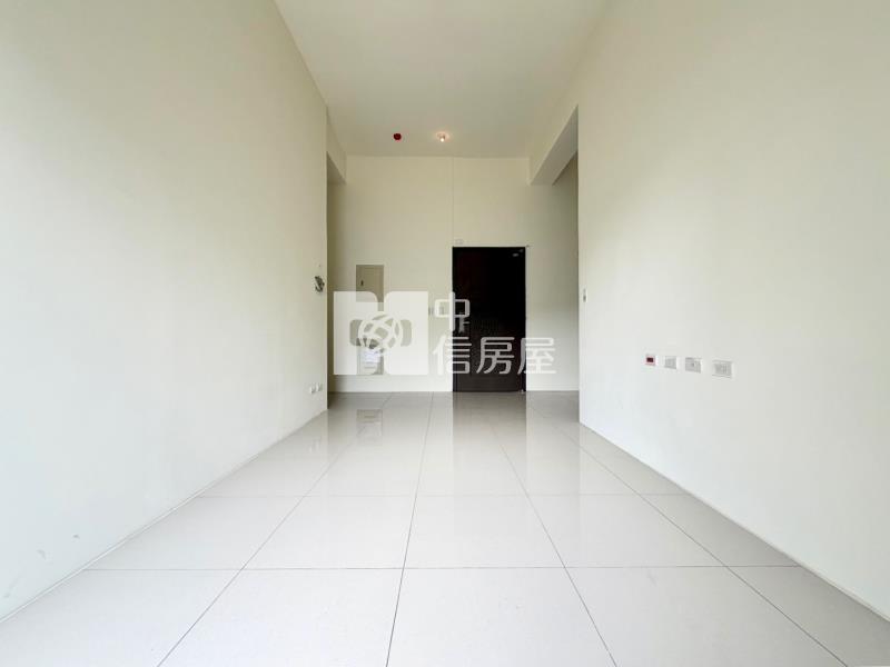 昌祐大薪計劃全新交屋稀有一樓挑高戶平車房屋室內格局與周邊環境