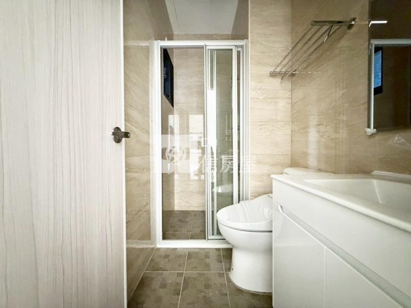 昌祐大薪計劃全新交屋稀有一樓挑高戶平車房屋室內格局與周邊環境