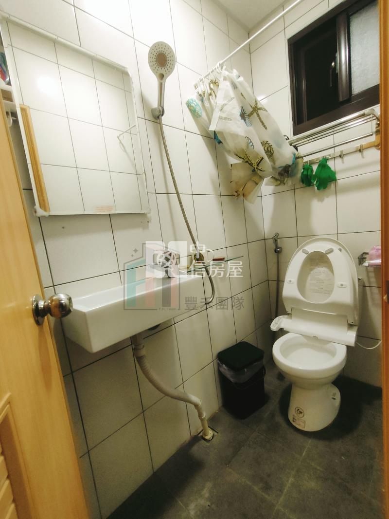 【豐禾】新明夜市年收百萬整新電梯透店房屋室內格局與周邊環境