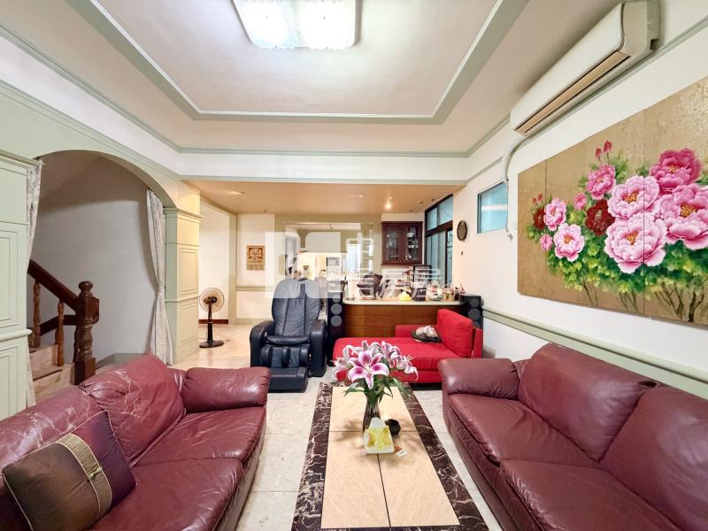 台中高工地41坪臨路大別墅房屋室內格局與周邊環境