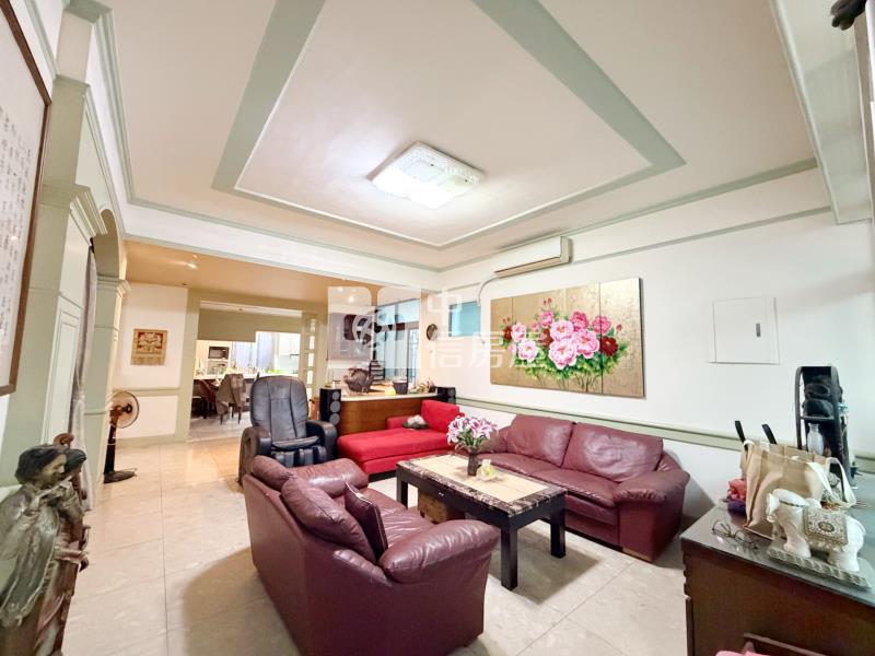 台中高工地41坪臨路大別墅房屋室內格局與周邊環境