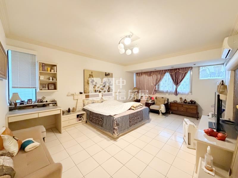 台中高工地41坪臨路大別墅房屋室內格局與周邊環境