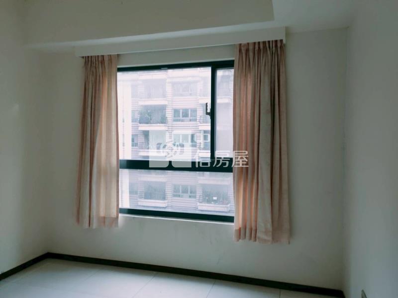 民權經典三房車房屋室內格局與周邊環境