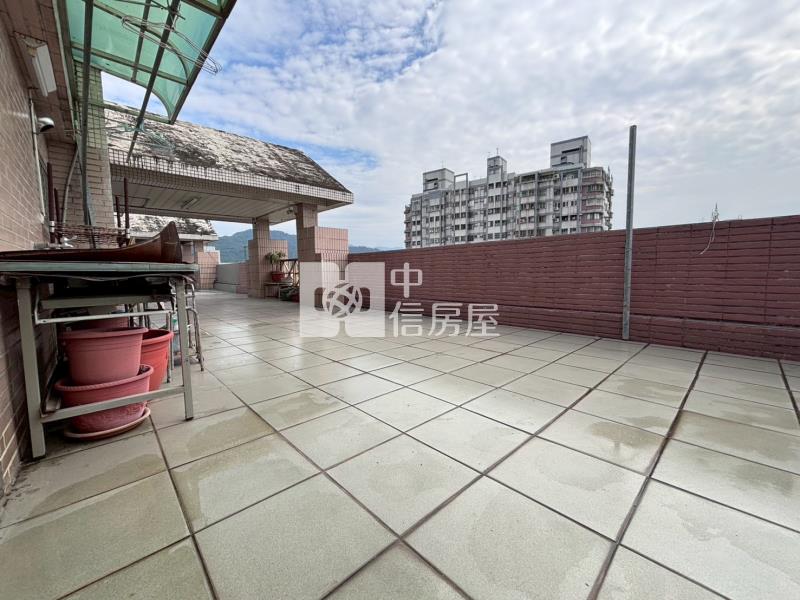 (天下太平)東平商圈大露台三房美屋帝王戶房屋室內格局與周邊環境