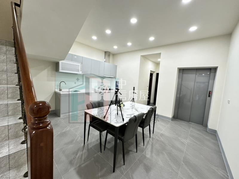 【豐禾】中壢A21河岸公園整新電梯透天房屋室內格局與周邊環境