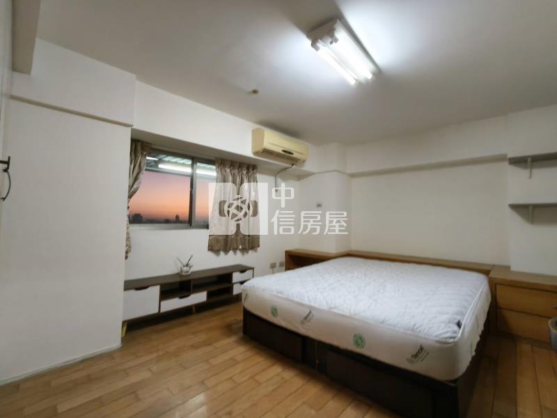 北區*城市桂冠景觀大樓*典雅裝潢.4房+車位房屋室內格局與周邊環境