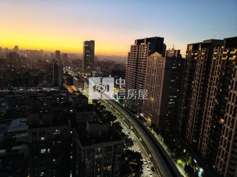 北區*城市桂冠景觀大樓*典雅裝潢.4房+車位房屋室內格局與周邊環境