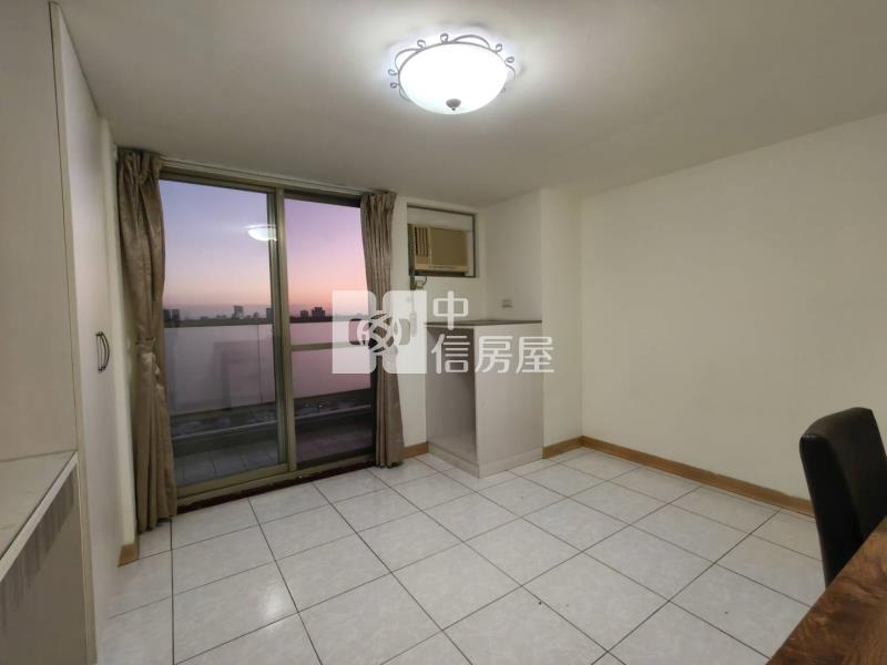 北區*城市桂冠景觀大樓*典雅裝潢.4房+車位房屋室內格局與周邊環境