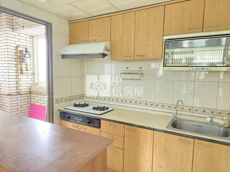 大衛營大2房+平面車位(中信卓越團隊)房屋室內格局與周邊環境