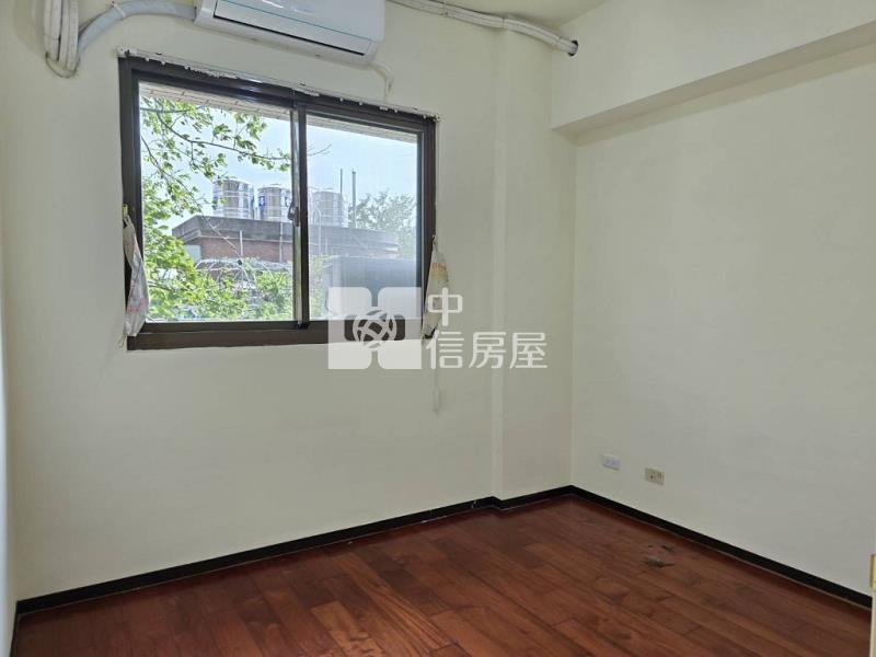 大衛營大2房+平面車位(中信卓越團隊)房屋室內格局與周邊環境