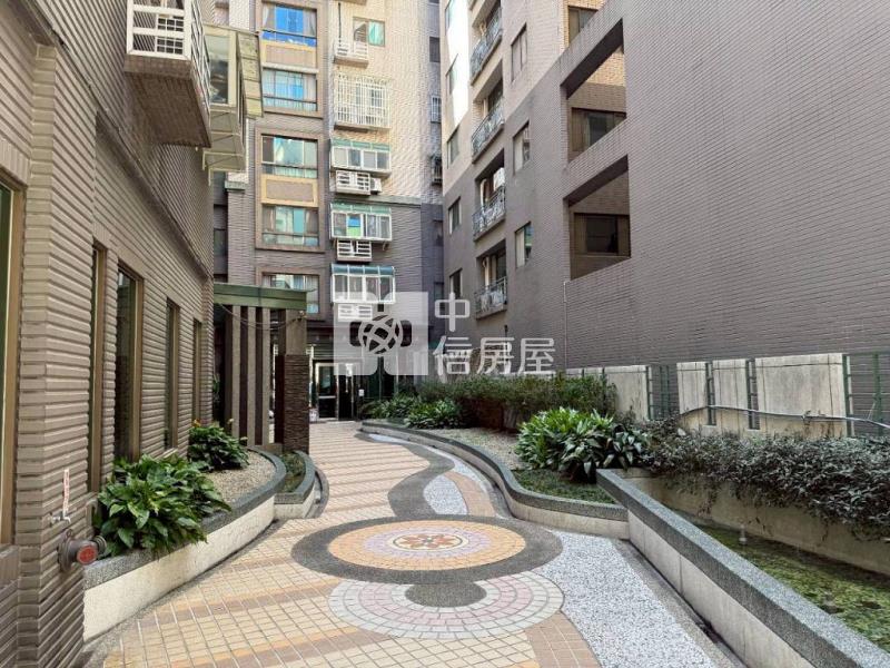 大衛營大2房+平面車位(中信卓越團隊)房屋室內格局與周邊環境