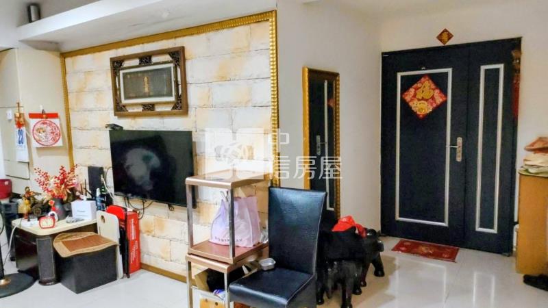 風尚二期大4房3樓房屋室內格局與周邊環境