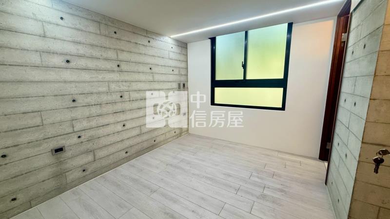 獨家!洲際W四房雙車樓中樓房屋室內格局與周邊環境