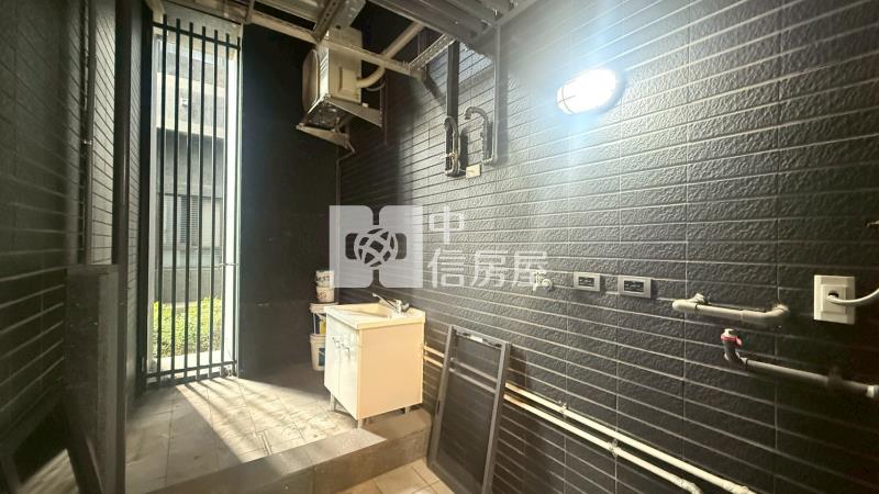 獨家!洲際W四房雙車樓中樓房屋室內格局與周邊環境